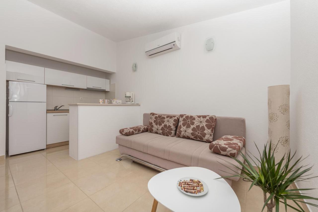 Nina Seaview Apartment บาชกาโวดา ภายนอก รูปภาพ